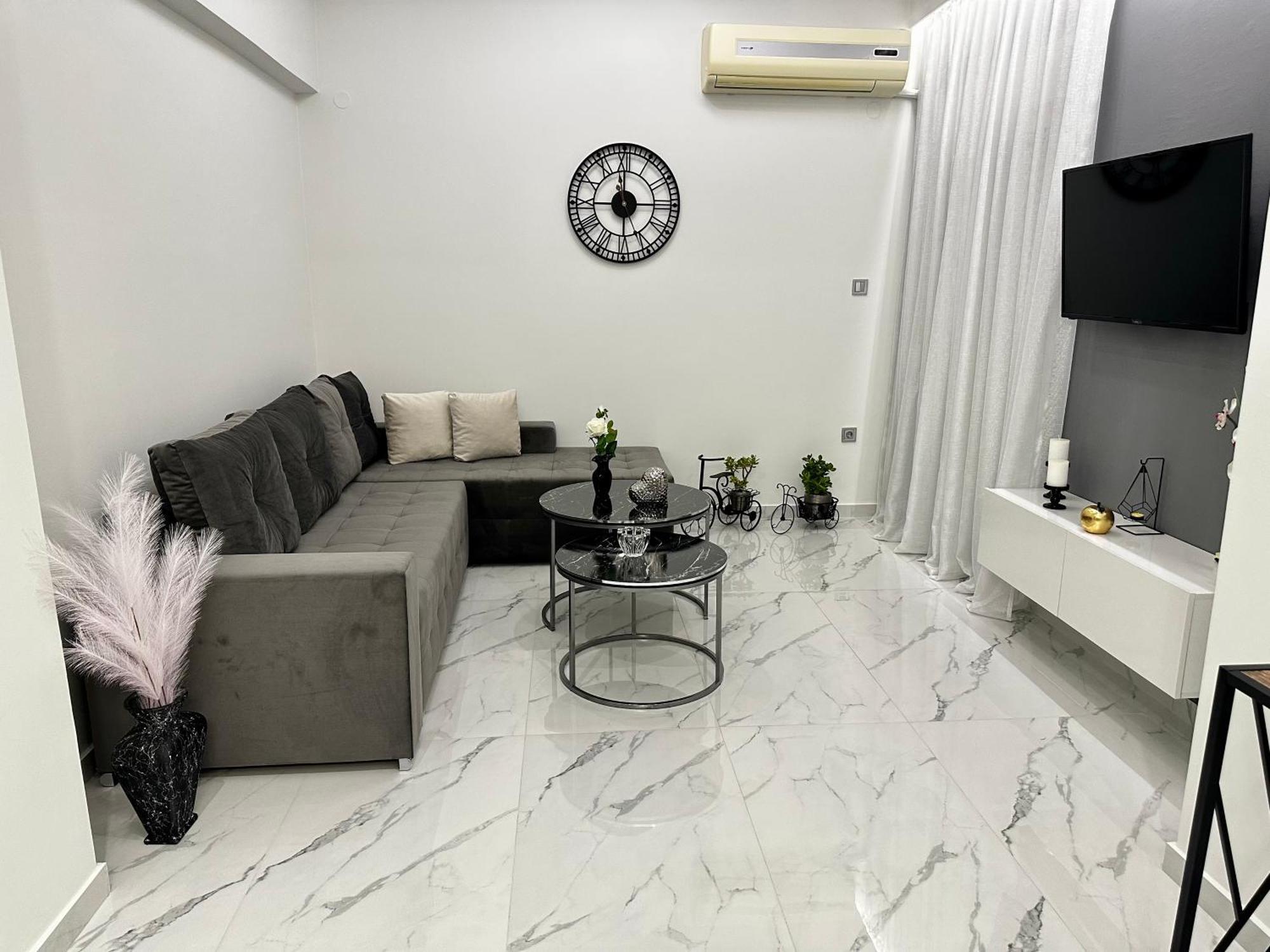 City And Ocean Luxury Apartment Preveza Exterior photo